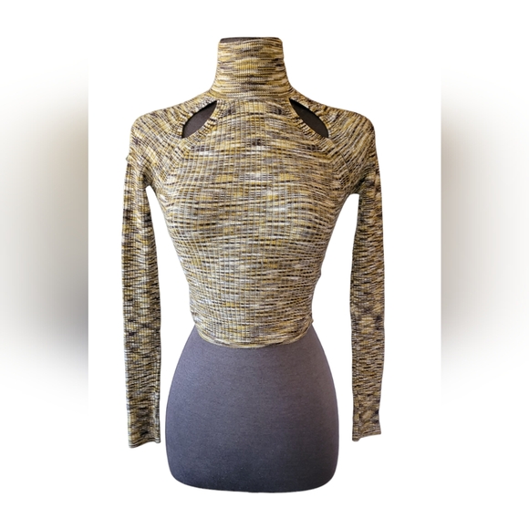 Urban Outfitters Crop Top - Picture 15 of 16